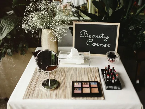 Estación de retoque Beauty Bar Wedding